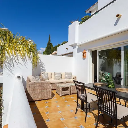 Apartmán Monteros Palm - Sea & Pool View